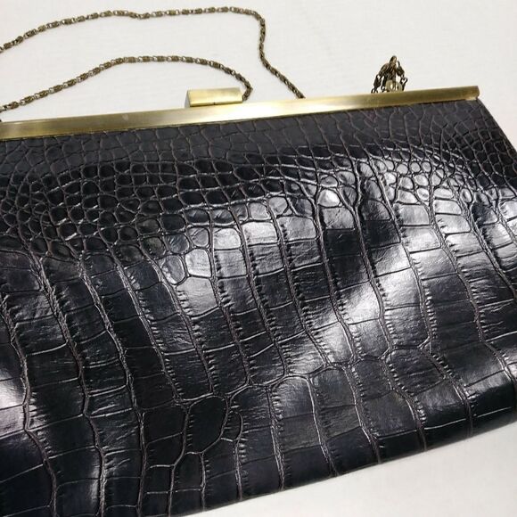 Jessica McClintock Vegan Crocodile Skin Leather Clutch - Picture 4 of 9